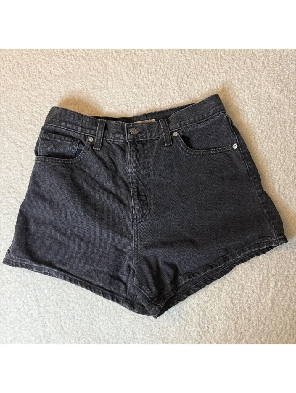 Levi’s High Waisted Mom Shorts Women’s 29 Black Denim High Rise WaterLess